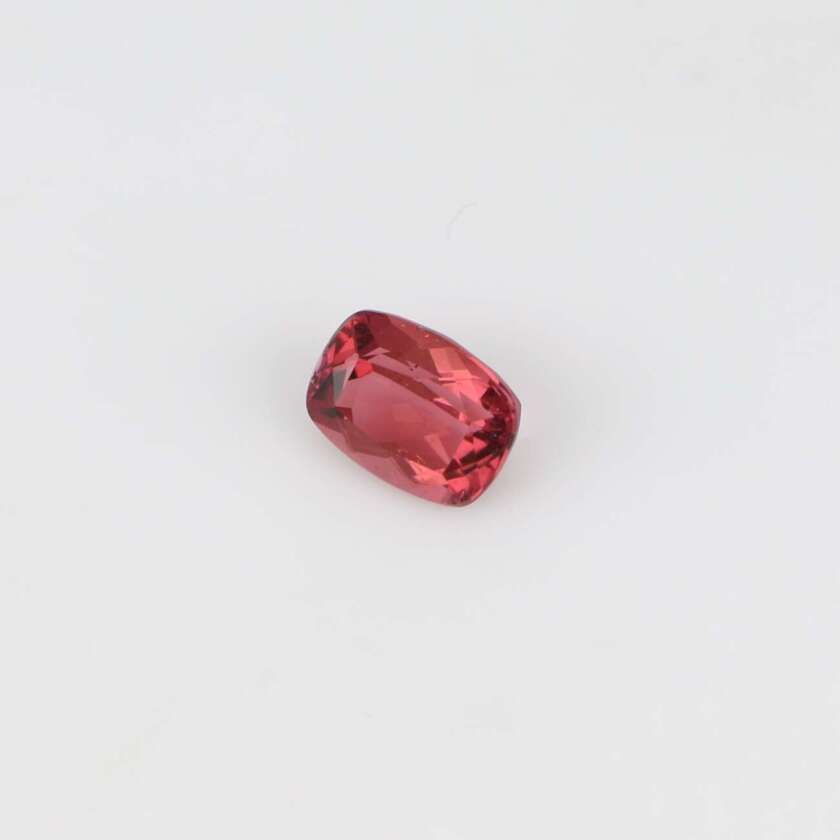 Tormalina Naturale Rubellite Taglio Cuscino ct 1.82 ref. TRK182EM   Pietre Preziose Pietre preziose e Minerali