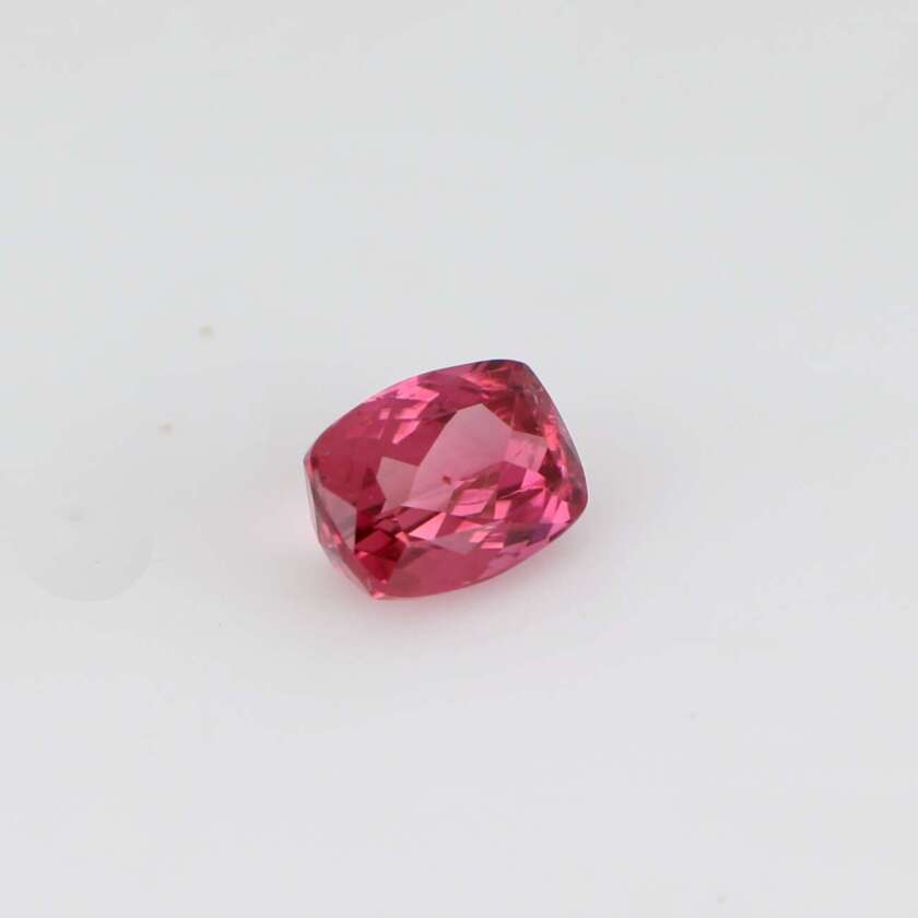 Tormalina Naturale Rubellite Taglio Cuscino ct 3.56 ref. TRK356EM   Pietre Preziose Pietre preziose e Minerali