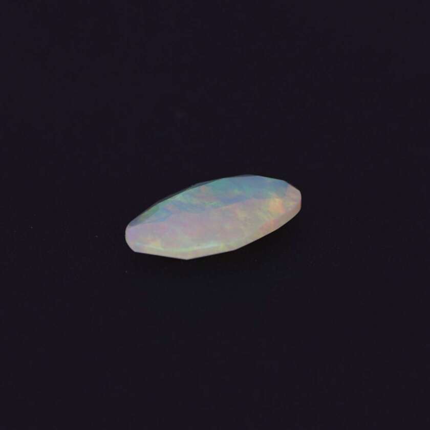 Opale Africano Naturale Taglio Flat ct 1.79 ref OEF179EM   Pietre Preziose Pietre preziose e Minerali