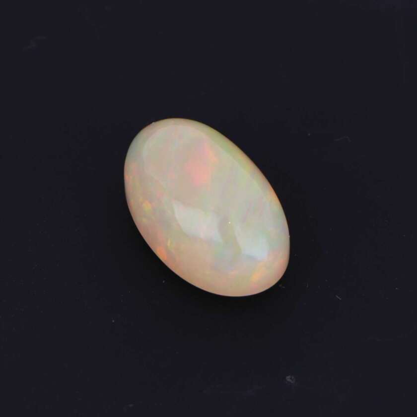 Opale Africano Naturale Taglio Ovale Cabochon ct 7.19 ref. OEOQ719NS  Pietre Preziose