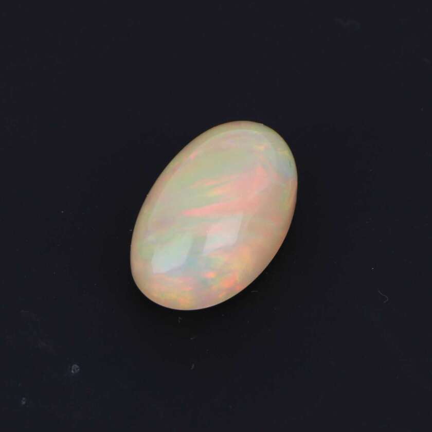 Opale Africano Naturale Taglio Ovale Cabochon ct 7.19 ref. OEOQ719NS  Pietre Preziose